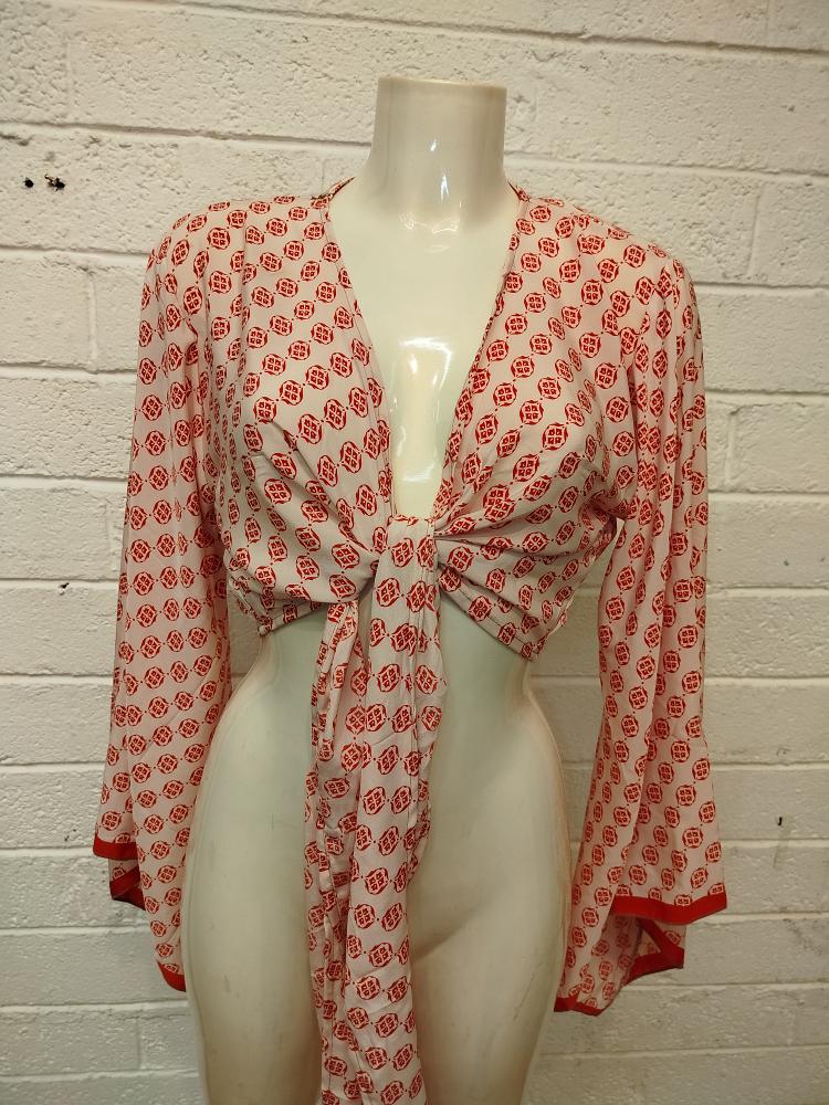 Sari Wrap - Red & White
