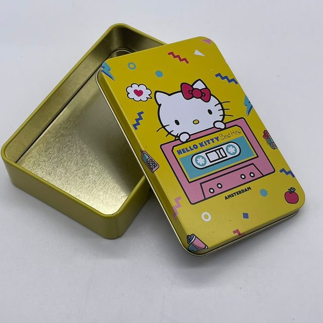 Lata de metal G-rollz Hello Kitty - cassete