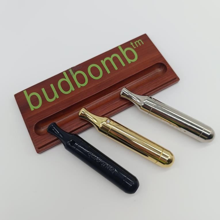 BUD BOMB Metal Pipes