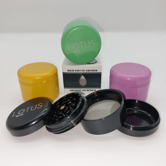 BLACK LEAF Lotus 4-Part Herb Grinders