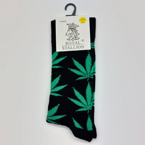 Leaf Socks - Black & Green