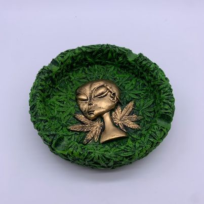 Ceramic Leafy Ashtrays