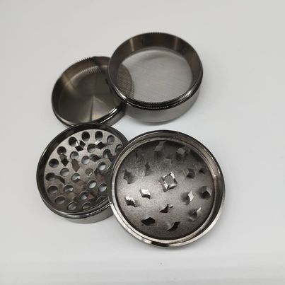 Large Concave 4-Part Grinder - Gunmetal