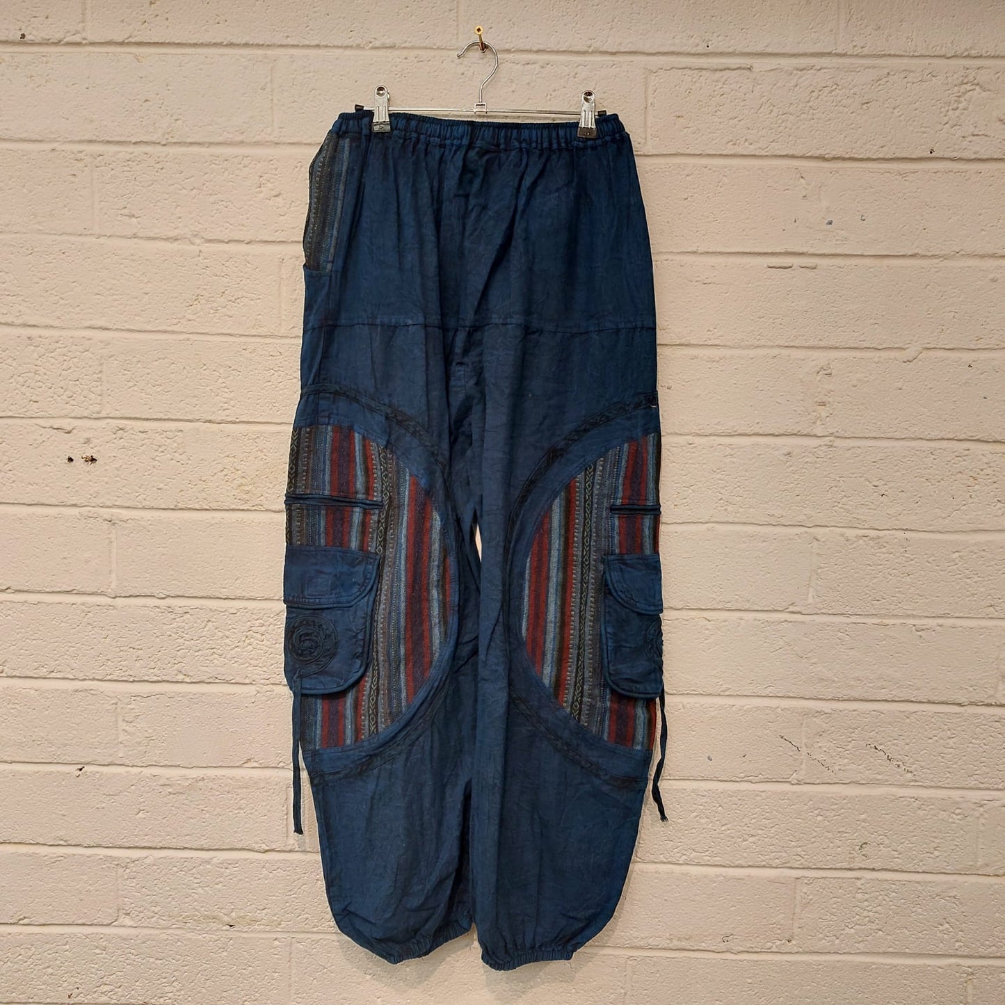 Circle Pocket Trousers FX927