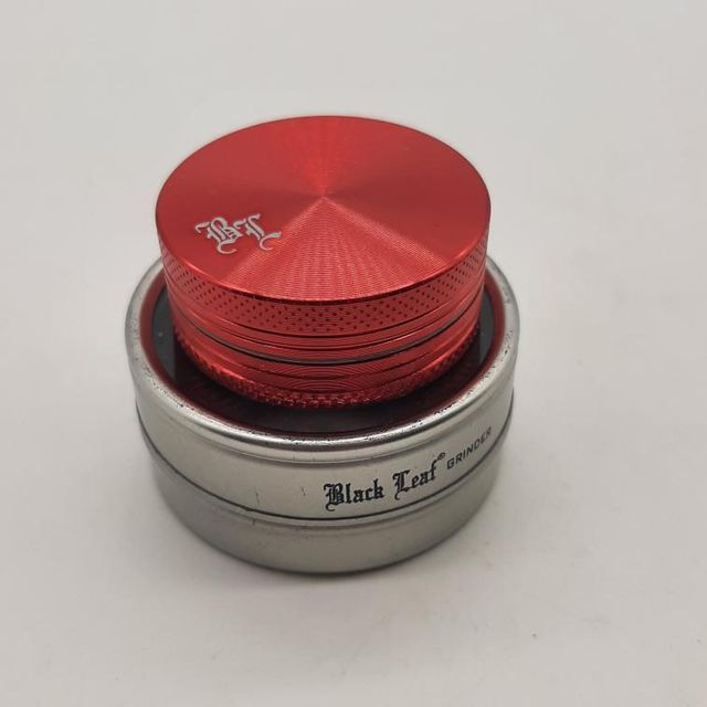 BLACK LEAF 2-Part Herb Grinder - Red